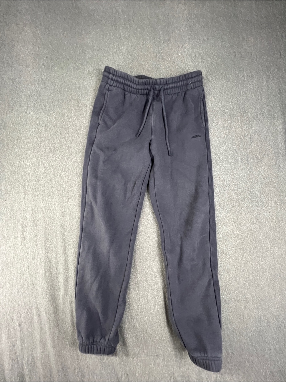 Aritzia boyfriend fit sweat fleece sweatpants size XS